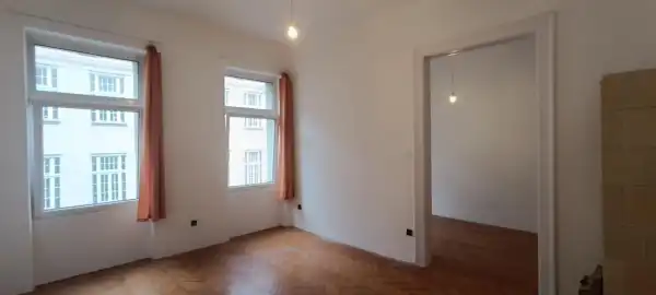 Eladó lakás, Budapest, VII. kerület 2 szoba 59 m² 68.9 M Ft