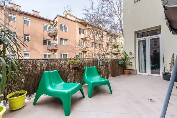 Eladó lakás, Budapest, VII. kerület 3 szoba 70 m² 89.9 M Ft