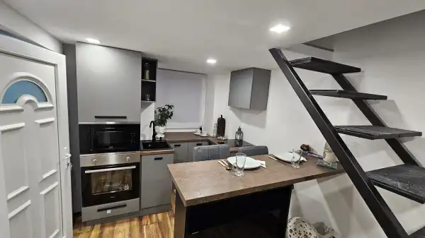 Eladó lakás, Budapest, VIII. kerület 1 szoba 11 m² 24.8 M Ft