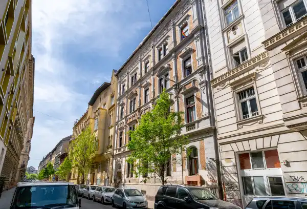 Eladó lakás, Budapest, VIII. kerület 1 szoba 25 m² 36.9 M Ft