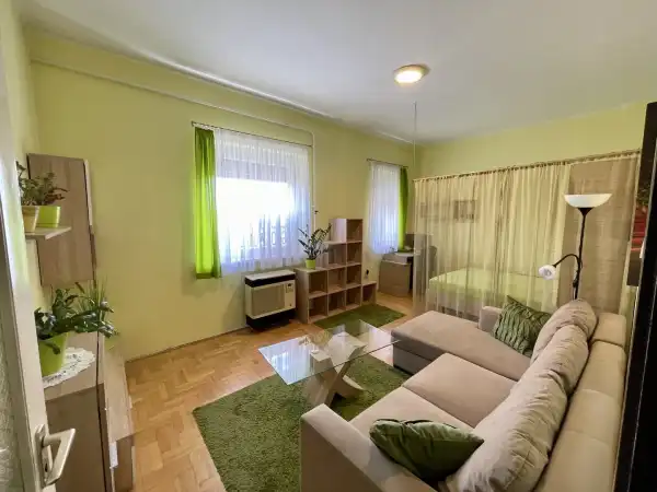 Eladó lakás, Budapest, X. kerület 1 szoba 39 m² 43.9 M Ft