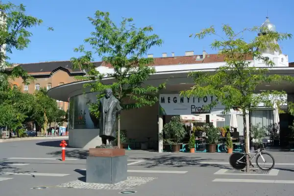 Eladó lakás, Budapest, XI. kerület 2 szoba 53 m² 89.5 M Ft