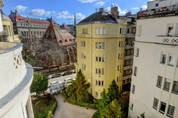 Eladó lakás, Budapest, XI. kerület 4 szoba 113 m² 152 M Ft