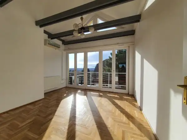 Eladó lakás, Budapest, XI. kerület 6 szoba 151 m² 179 M Ft