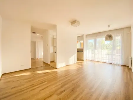 Eladó lakás, Budapest, XI. kerület 3 szoba 72 m² 143.9 M Ft