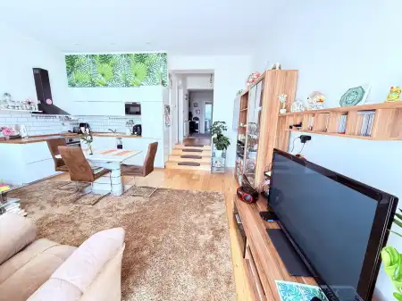 Eladó lakás, Budapest, XII. kerület 4 szoba 93 m² 189 M Ft