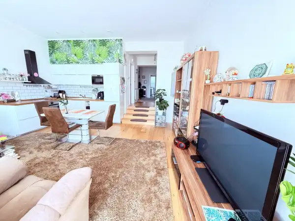 Eladó lakás, Budapest, XII. kerület 4 szoba 93 m² 189 M Ft