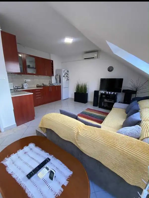 Eladó lakás, Budapest, XIV. kerület 2+1 szoba 55 m² 68 M Ft