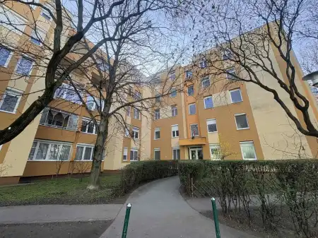 Eladó lakás, Budapest, XXI. kerület 3 szoba 64 m² 64.9 M Ft