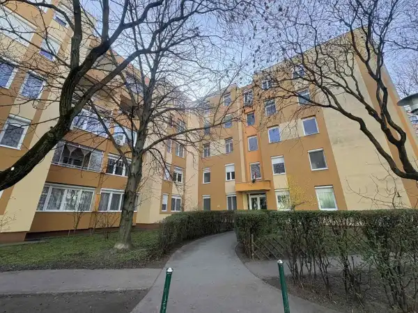 Eladó lakás, Budapest, XXI. kerület 3 szoba 64 m² 64.9 M Ft