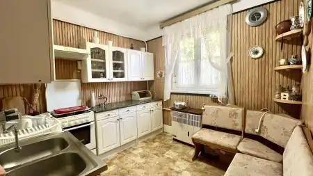 Eladó lakás, Dabas 3 szoba 71 m² 61.99 M Ft