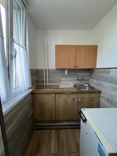 Eladó lakás, Dunaújváros 1 szoba 28 m² 19.5 M Ft