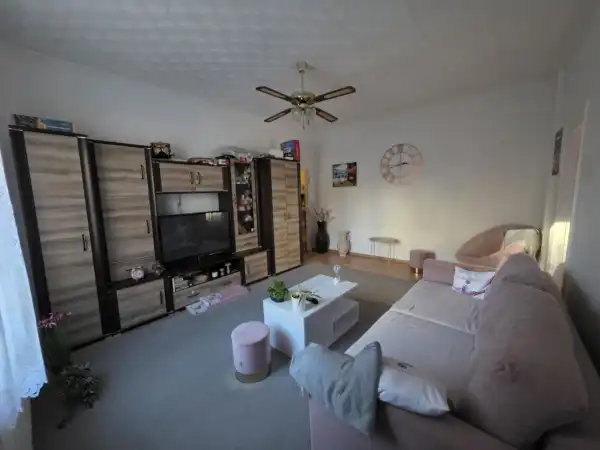 Eladó lakás, Dunaújváros 2 szoba 53 m² 35.9 M Ft