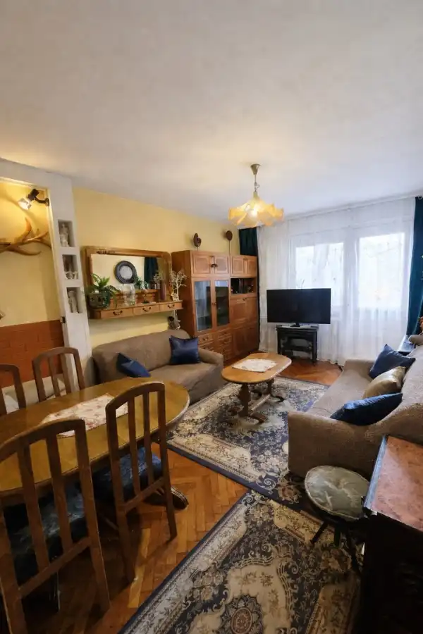 Eladó lakás, Dunaújváros 1+2 szoba 58 m² 35 M Ft