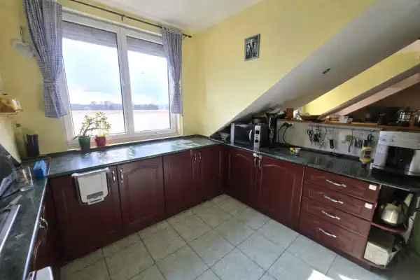 Eladó lakás, Dunaújváros 2+1 szoba 108 m² 54.9 M Ft