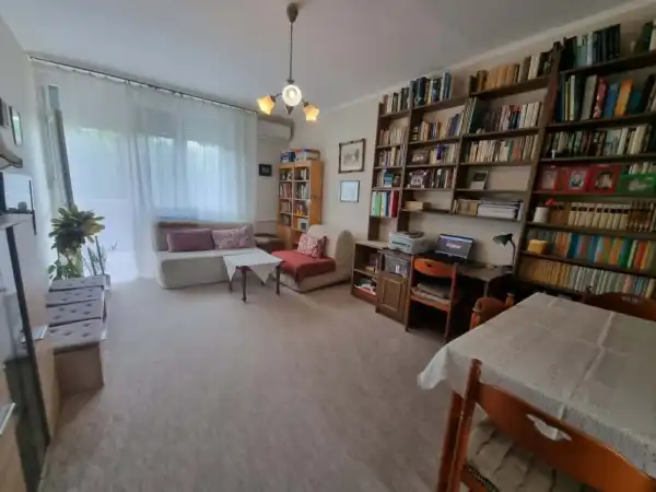 Eladó lakás, Dunaújváros 2 szoba 53 m² 34.9 M Ft
