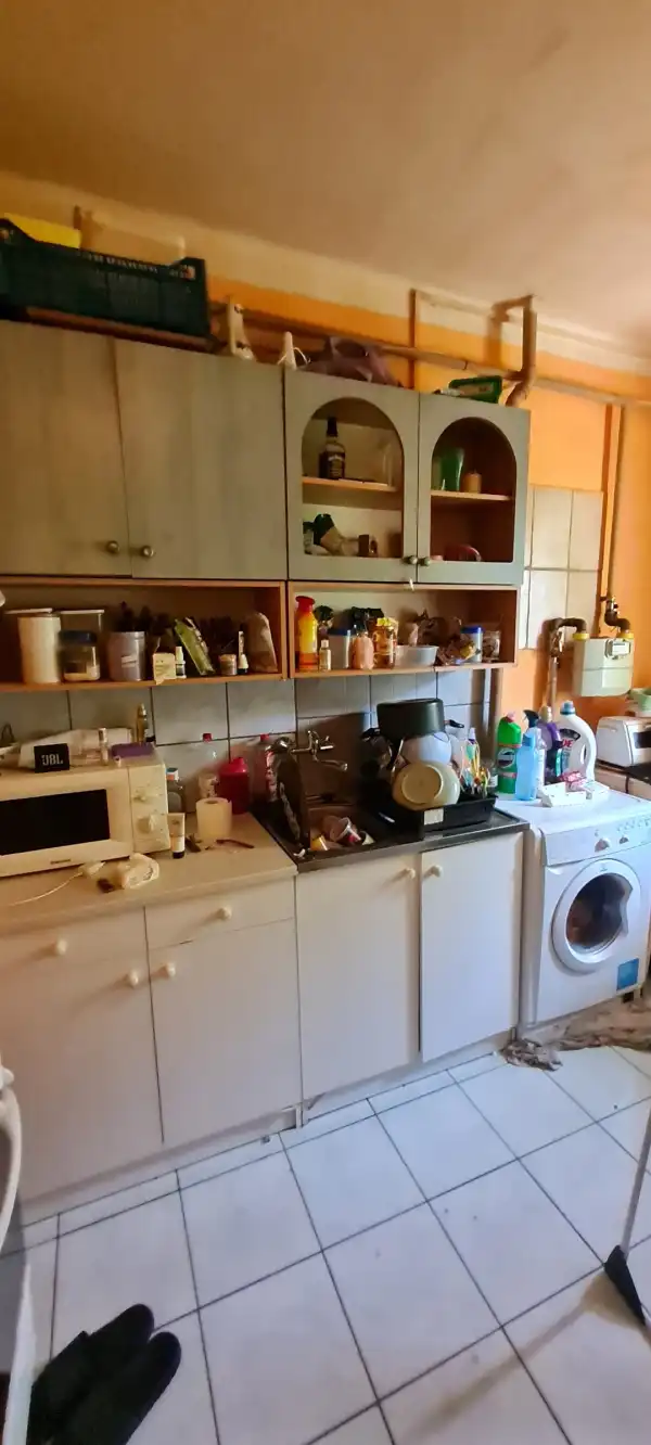 Eladó lakás, Dunaújváros 1 szoba 35 m² 15.5 M Ft