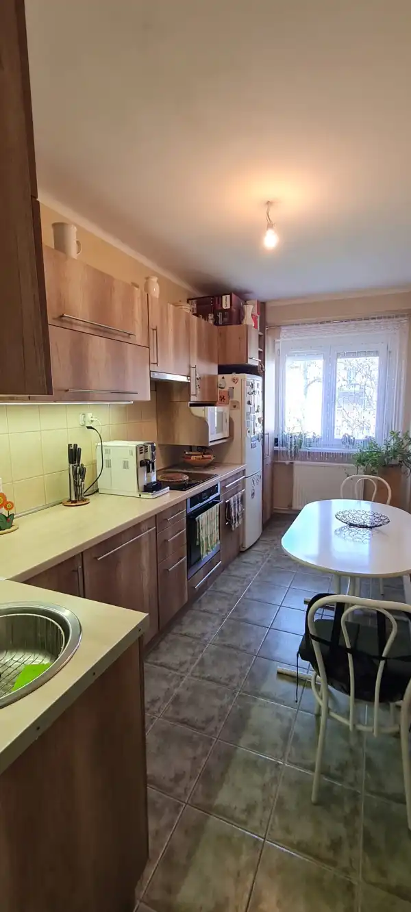 Eladó lakás, Dunaújváros 2 szoba 56 m² 29.9 M Ft