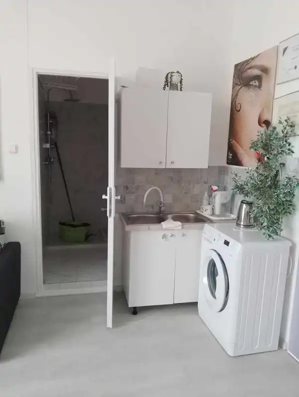 Eladó lakás, Dunaújváros 1 szoba 23 m² 23 M Ft