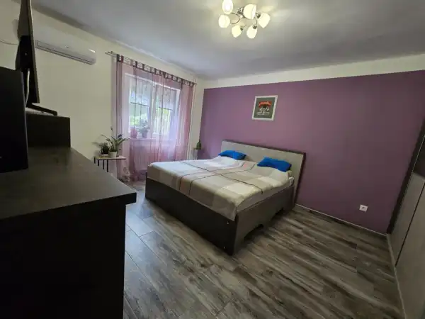 Eladó lakás, Dunaújváros 2 szoba 50 m² 39.99 M Ft