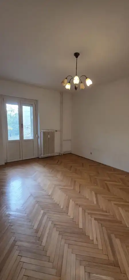 Eladó lakás, Dunaújváros 2 szoba 52 m² 32 M Ft