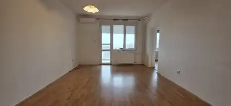 eladó lakás, Dunaújváros