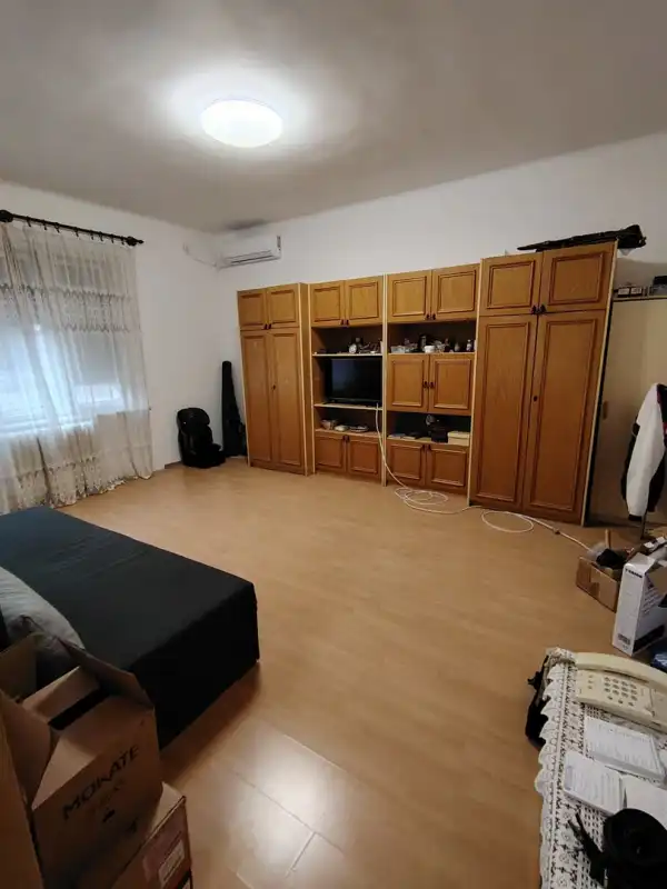 Eladó lakás, Dunaújváros 1 szoba 35 m² 26.7 M Ft