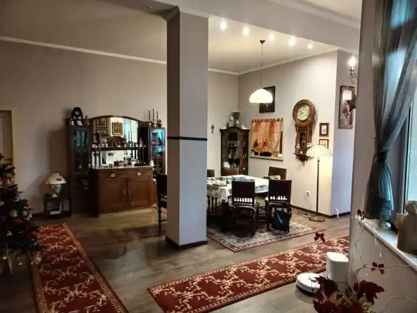 Eladó lakás, Eger 4 szoba 149 m² 120 M Ft