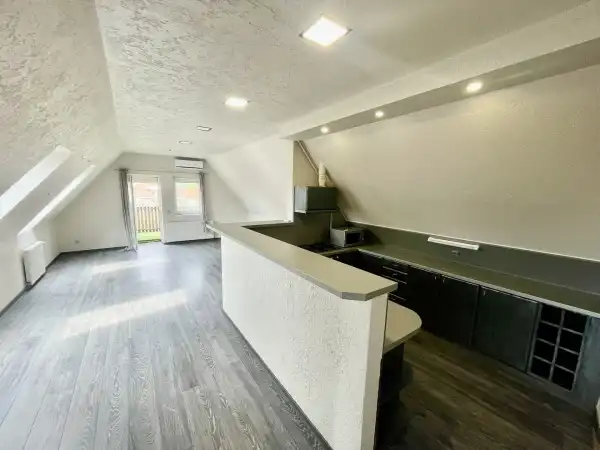 Eladó lakás, Eger 3 szoba 80 m² 44.9 M Ft