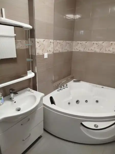 Eladó lakás, Eger 2 szoba 58 m² 69.5 M Ft