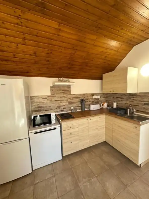 Eladó lakás, Eger 1+2 szoba 63 m² 56.9 M Ft