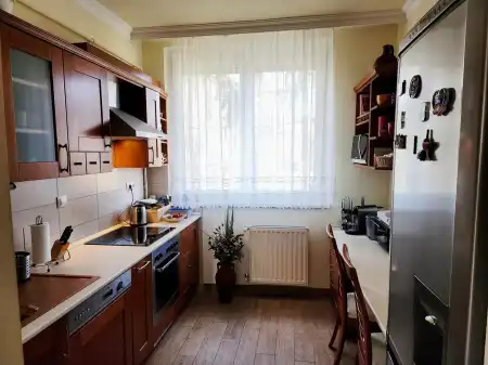 Eladó lakás, Eger 3 szoba 80 m² 55 M Ft