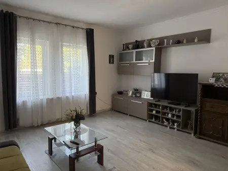 eladó lakás, Gödöllő