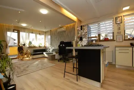 eladó lakás, Gyál