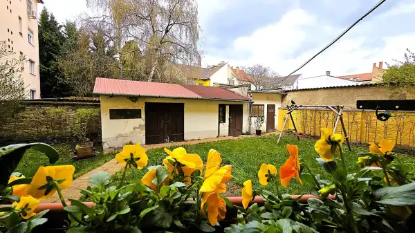 Eladó lakás, Győr 2 szoba 61 m² 48.8 M Ft