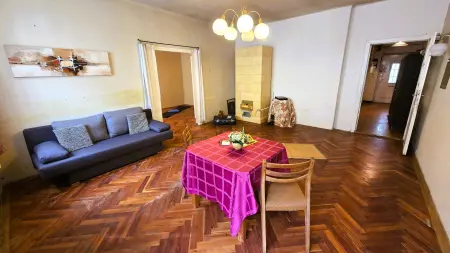 eladó lakás, Győr