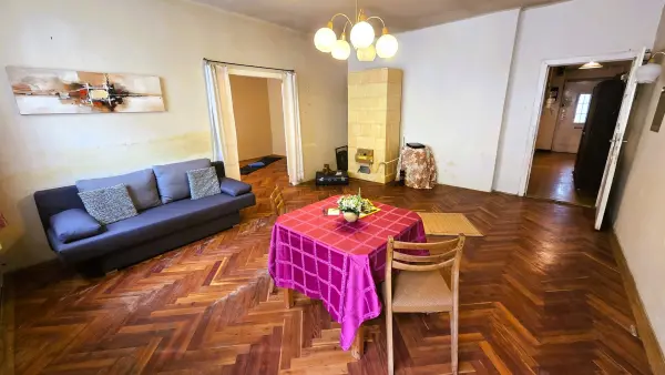 Eladó lakás, Győr 2 szoba 61 m² 44.88 M Ft