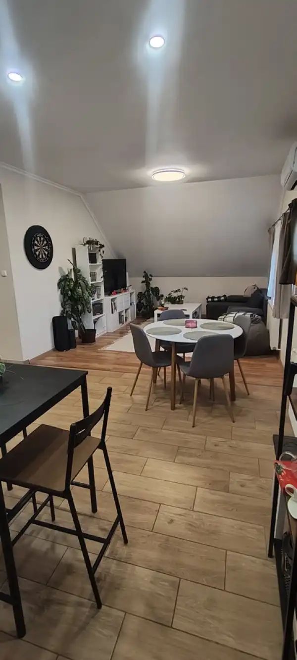 Eladó lakás, Győr 2 szoba 72 m² 80.18 M Ft