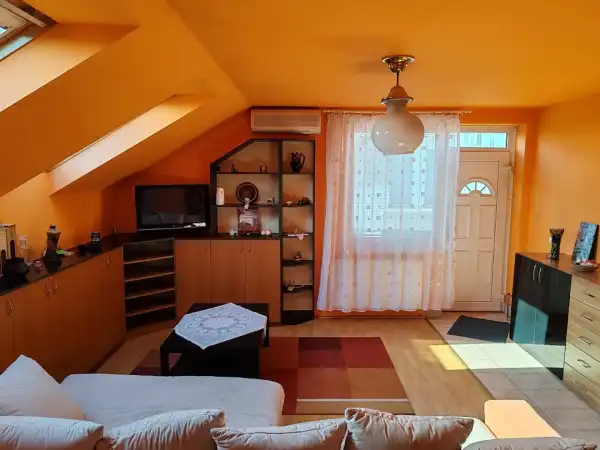 Eladó lakás, Győr 2+1 szoba 55 m² 60 M Ft