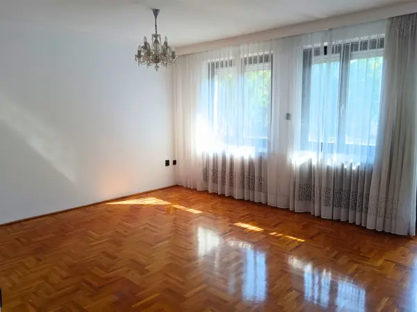 Eladó lakás, Győr 2 szoba 64 m² 110 M Ft