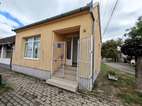 Eladó lakás, Kölked 2 szoba 50 m² 8.5 M Ft