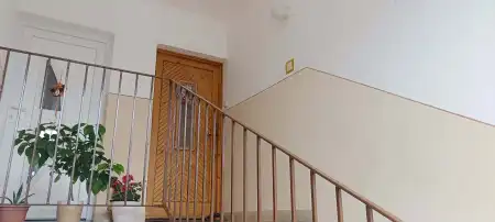 eladó lakás, Kunpeszér