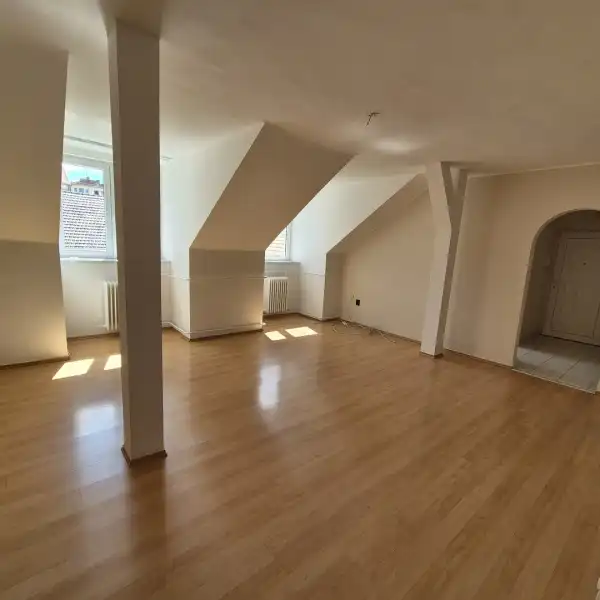 Eladó lakás, Miskolc 4 szoba 84 m² 79 M Ft