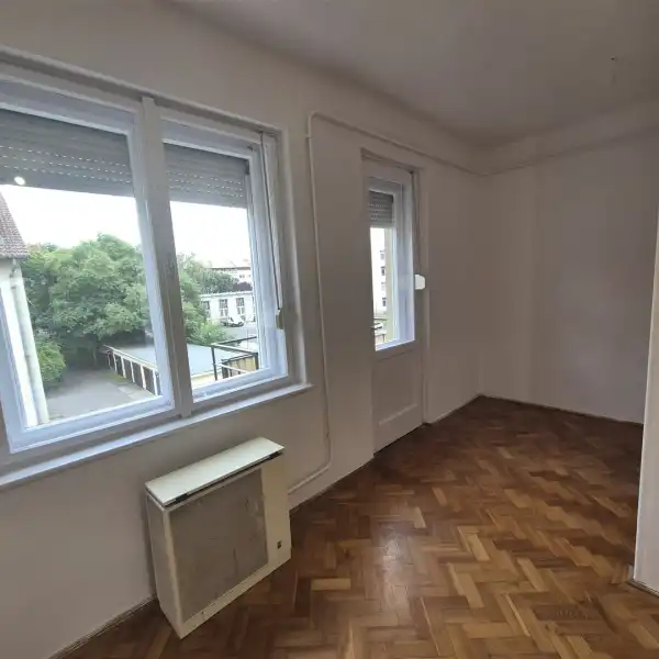 Eladó lakás, Miskolc 2+1 szoba 55 m² 30.9 M Ft