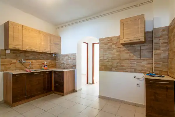 Eladó lakás, Mosonmagyaróvár 2+1 szoba 38 m² 29.99 M Ft