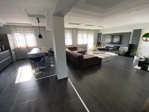 Eladó lakás, Nagykanizsa 2+1 szoba 92 m² 59.5 M Ft