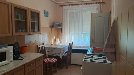 Eladó lakás, Nyergesújfalu 2 szoba 51 m² 35.5 M Ft