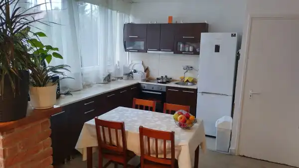 Eladó lakás, Nyíregyháza 3 szoba 75 m² 58 M Ft