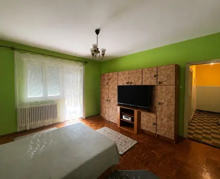 Eladó lakás, Oroszlány 1 szoba 39 m² 25.9 M Ft