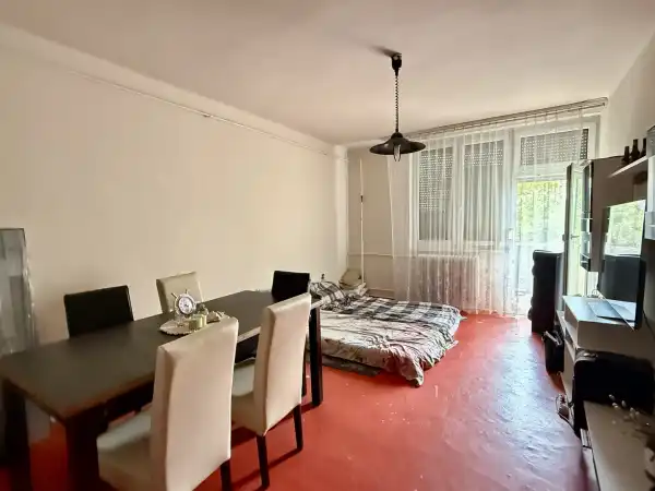 Eladó lakás, Oroszlány 2 szoba 54 m² 30.7 M Ft